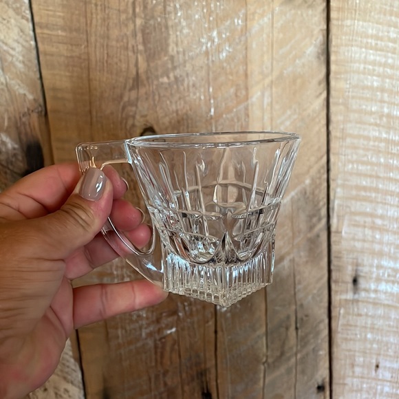 Vintage Italian Espresso/ Coffee Mugs - Picture 5 of 12